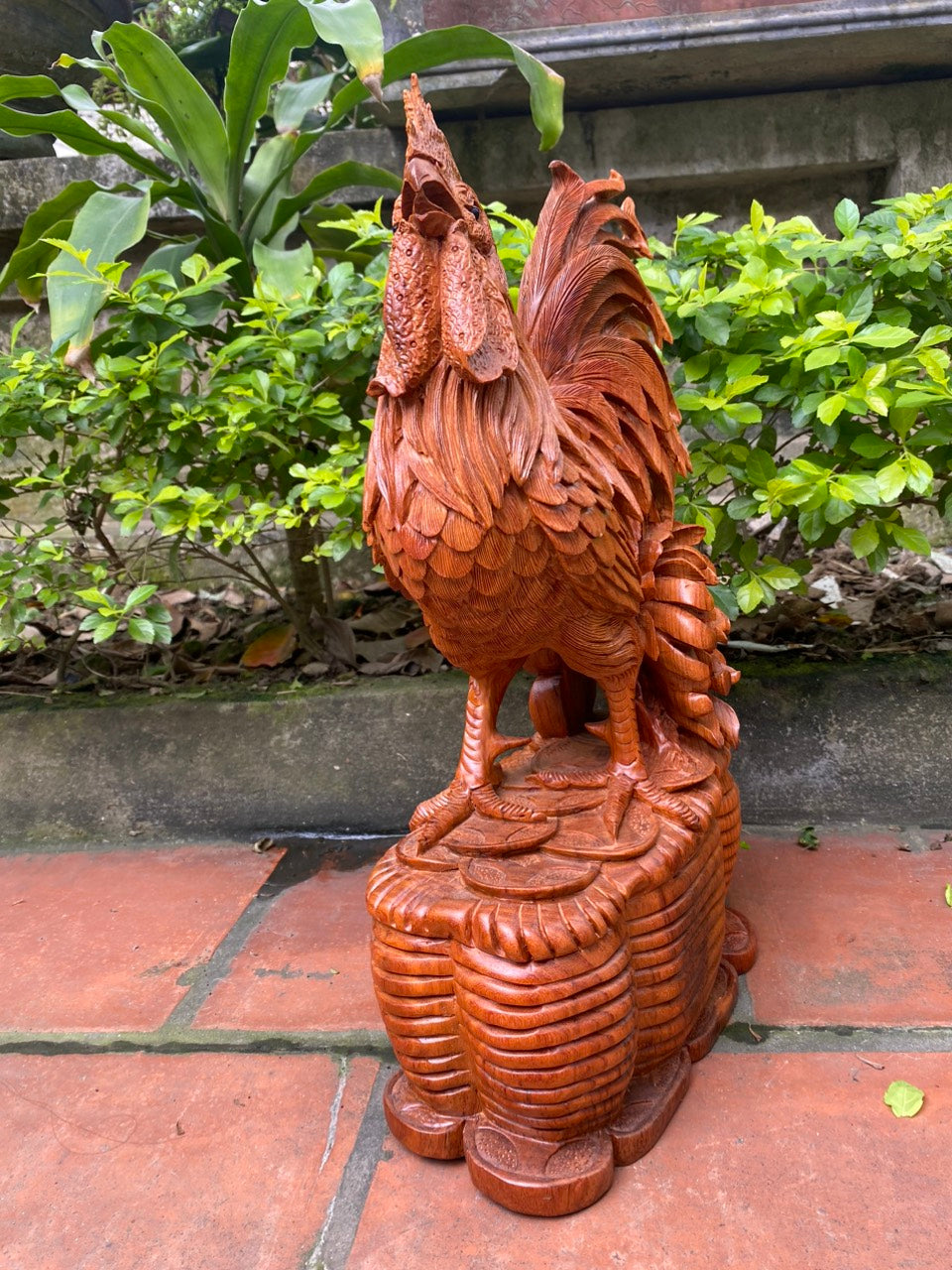 Tượng Linh Vật Gà Nhất Kê Gỗ Hương Ta Cao 43cm