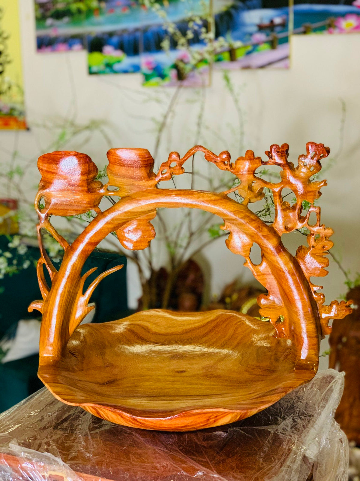 Lãn Hoa Quả Nghệ Thuật Làm Bằng Gỗ Hương Đỏ Nam Phi