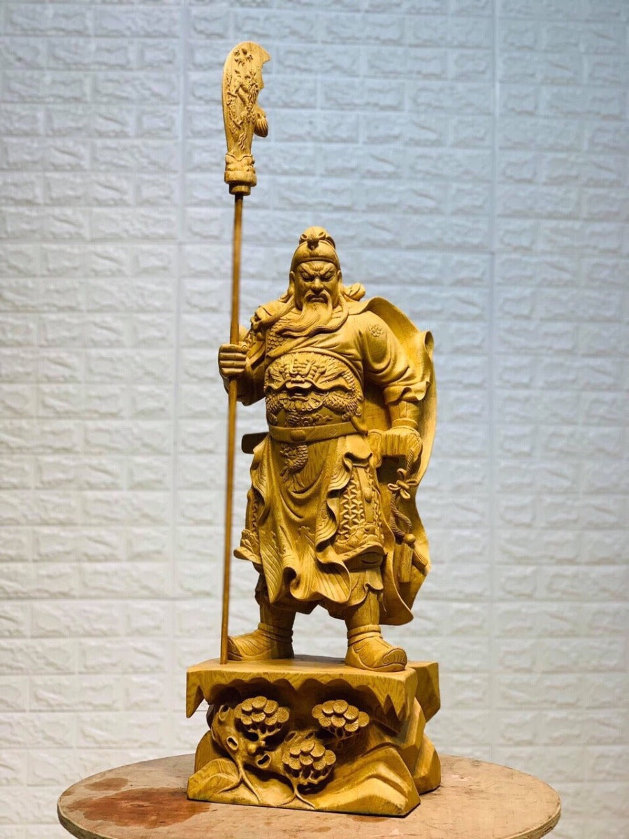 Quan Công - Đế Chạm Tùng Gỗ Pơ Mu