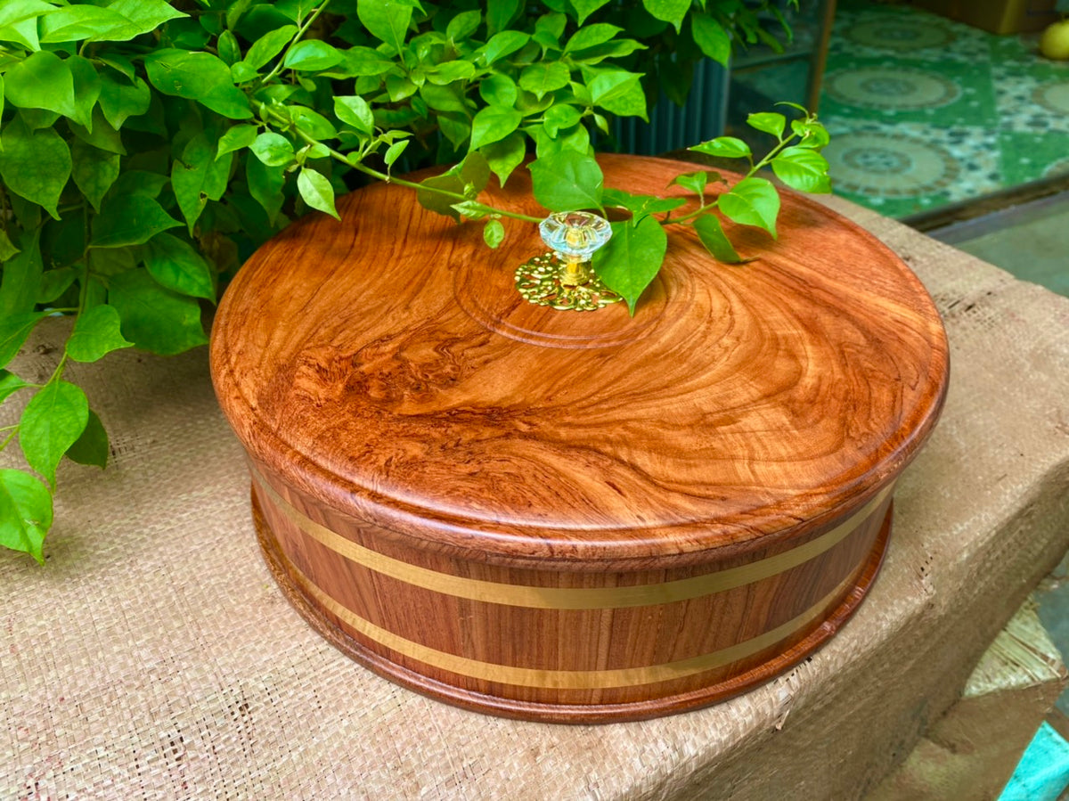 Khay Đựng Bánh Kẹo Cho Ngày Tết 5 Ngăn Cao Cấp Gỗ Hương Đá