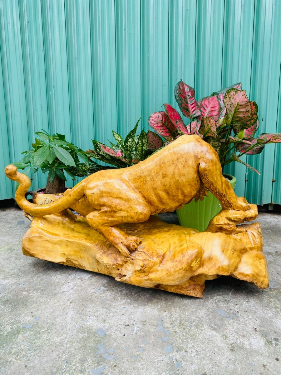 Tượng Linh Vật Hổ Gỗ Nu Kháo Vàng