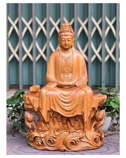 Tượng Gỗ Phật Bà Quan Âm Và Những Lưu Ý Trong Phong Thủy