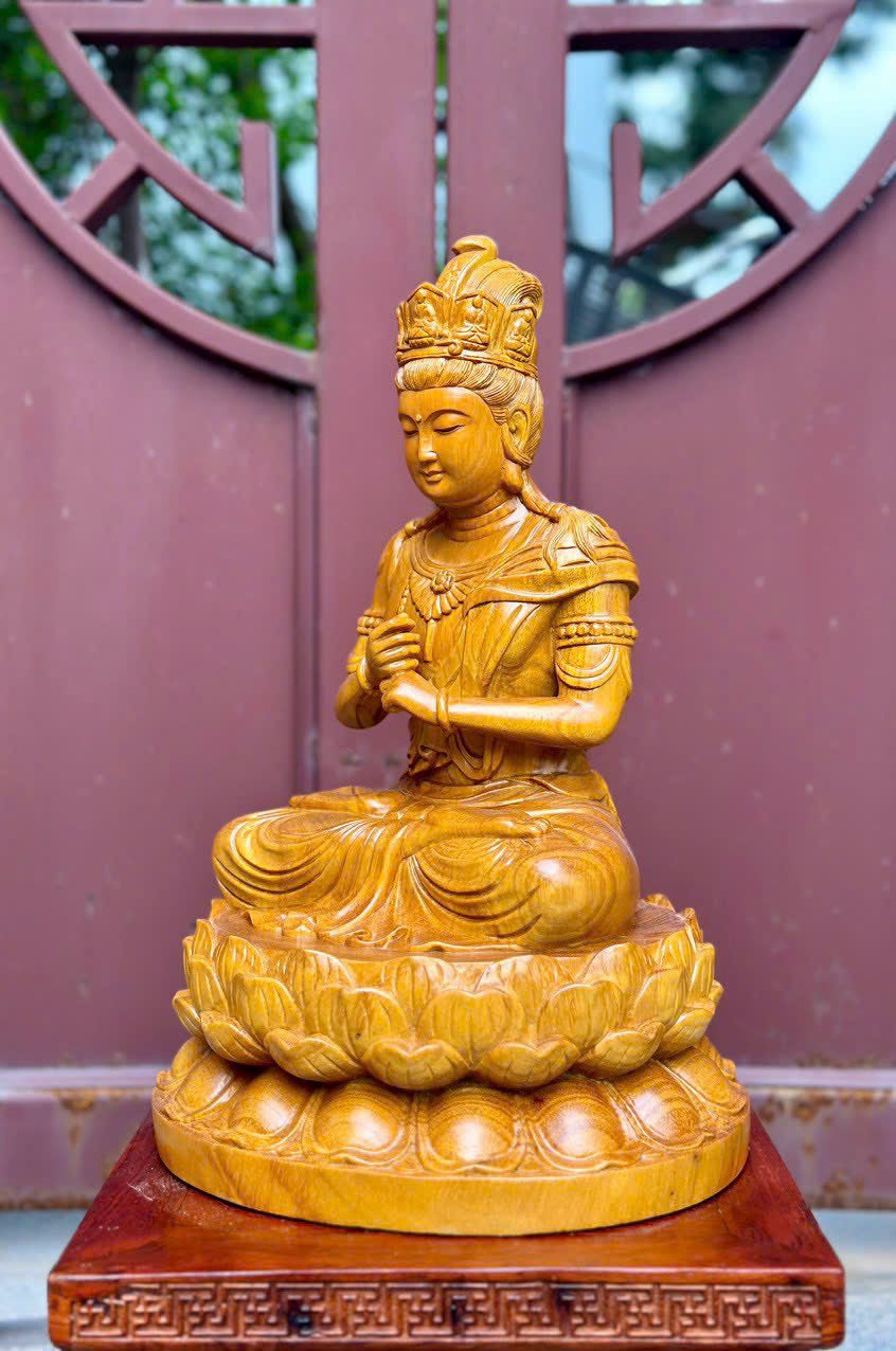 Tượng Ngài Đại Nhật Như Lai Gỗ Gõ Vàng Cao 42
