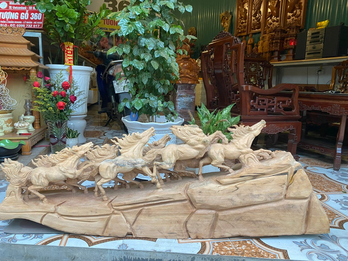 Tượng Bát Mã Truy Phong Gỗ Ngọc Am Ngang 130cm