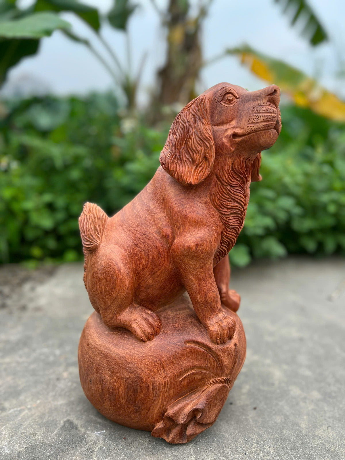 Cún Đứng Tượng Gỗ Hương Ta - Cao 38cm