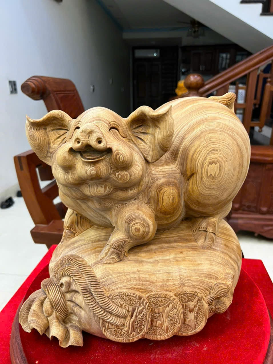 Tượng Linh Vật Heo Gỗ Ngọc Am - Mẫu To Ngang 37cm