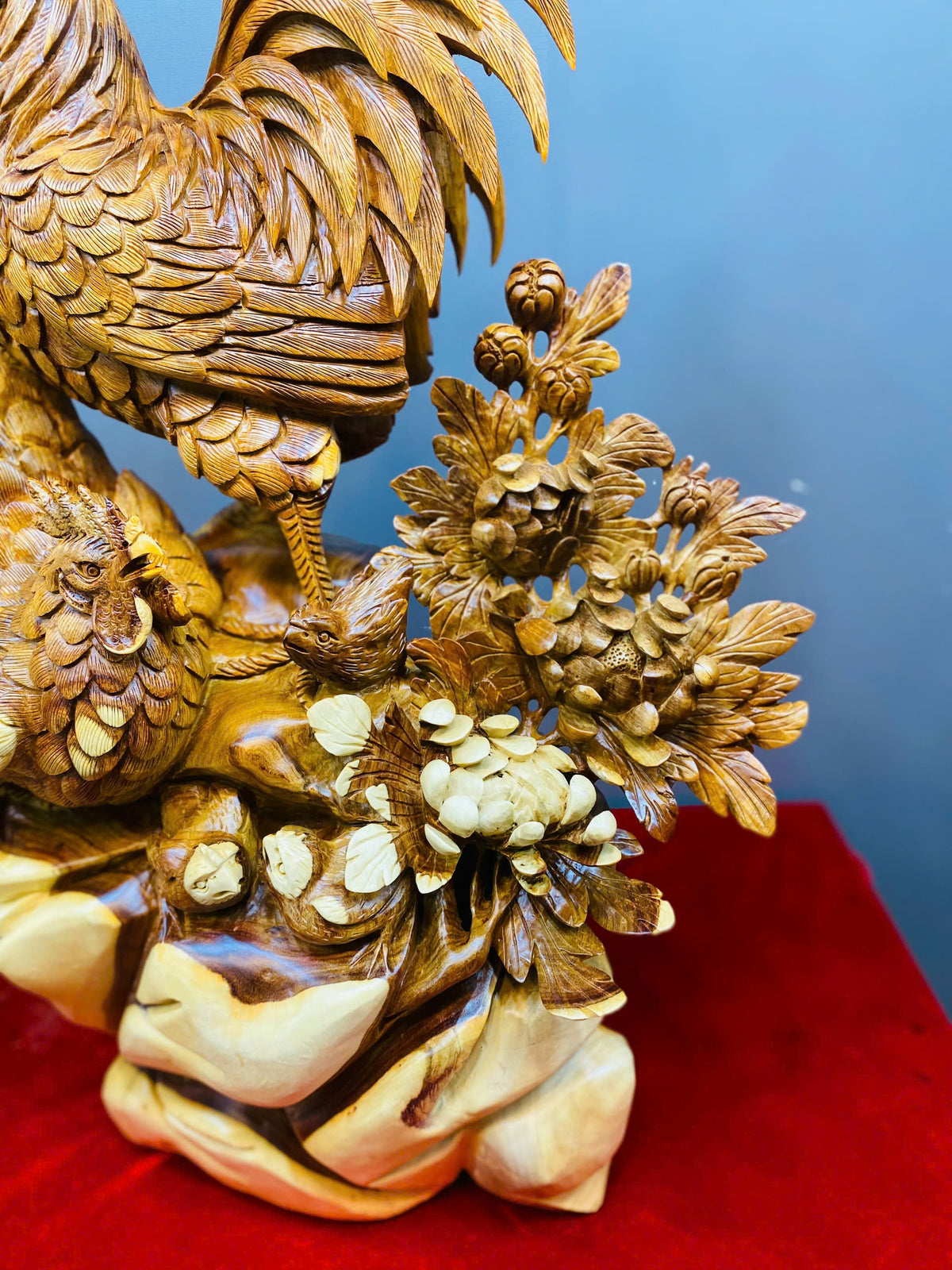 Tượng Gia Đình Gà Gỗ Hương Ta - Cao 85cm