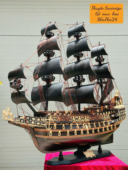 Thuyền Buồm Mô Hình Gỗ Mun Hoa Ngang 86