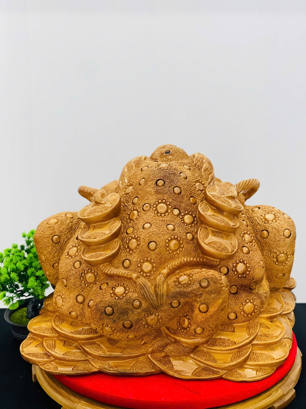 Cụ Cóc Thiềm Thừ Tài Lộc Gỗ Ngọc Am - Linh Vật Phong Thủy Cao Cao 38cm