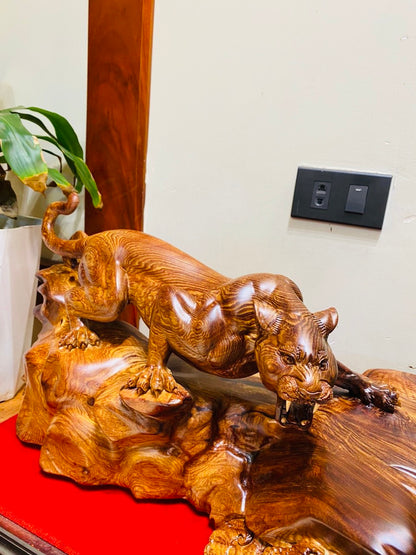 Báo Săn Mồi Gỗ Cẩm Phong Thủy Ngang 66cm