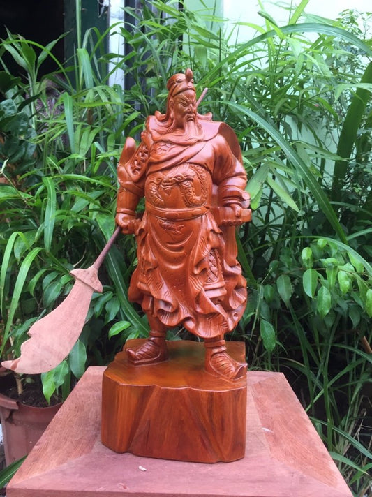 Quan Công Xách Đao Gỗ Hương Cao 40