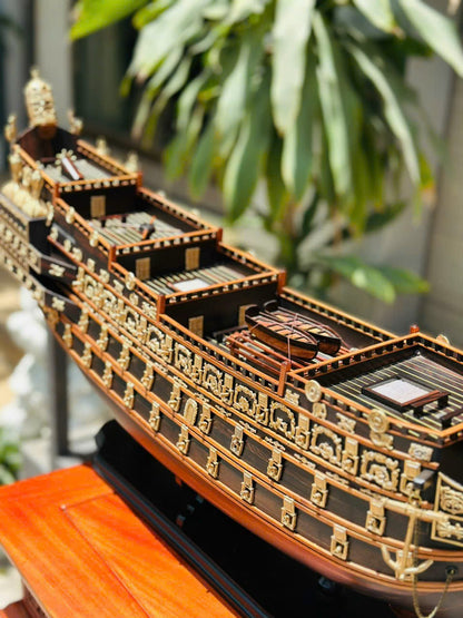Thuyền Buồm Mô Hình Gỗ Mun Hoa Ngang 86