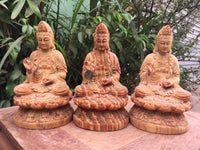 Tượng Quan Âm Để Xe Ô Tô - Gỗ Huyết Long