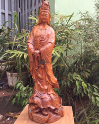 Tượng Quan Âm Đứng Lá Sen