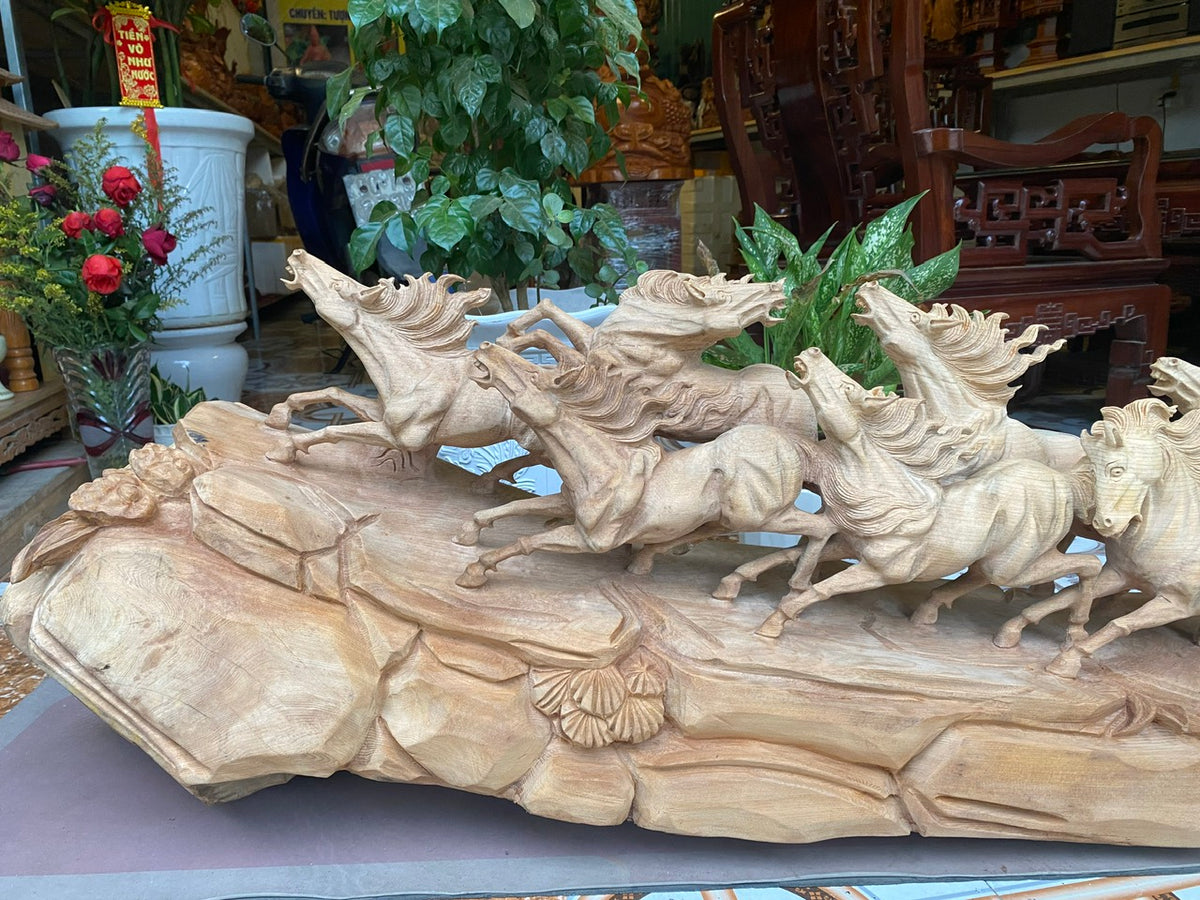 Tượng Bát Mã Truy Phong Gỗ Ngọc Am Ngang 130cm