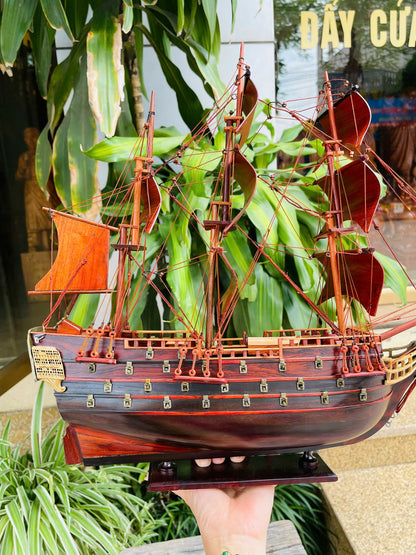 Mô Hình Thuyền Cổ Trang Trí Cao Cấp Gỗ Trắc