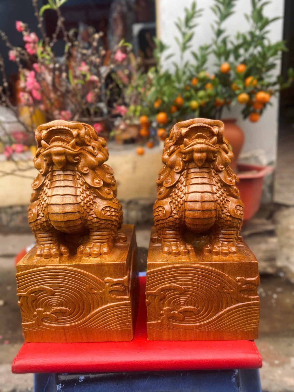 Cặp Nghê Béo Gỗ Bách Xanh - Tượng Linh Vật Phong Thủy Cao 23cm