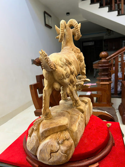 Tượng Linh Vật Dê Gỗ Ngọc Am Đỏ Nhất Dương  Cao 50cm