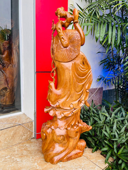 Tượng Đạt Ma Quá Hải Liền Khối Gỗ Ngọc Âm Cao 105cm