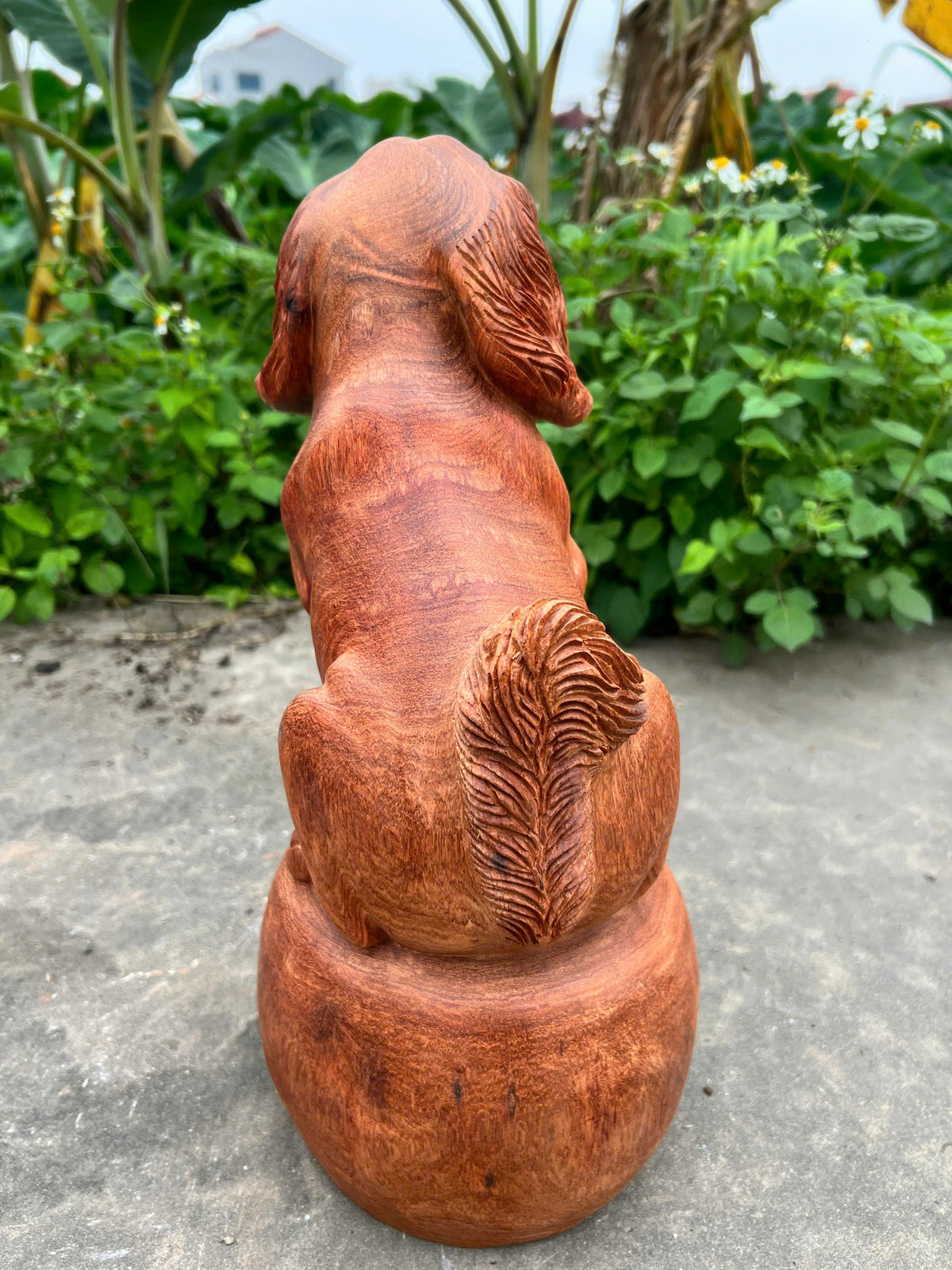 Cún Đứng Tượng Gỗ Hương Ta - Cao 38cm