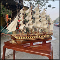 Mô HìnhThuyền Buồm Vải Thân Gỗ Tràm  Dài 120cm