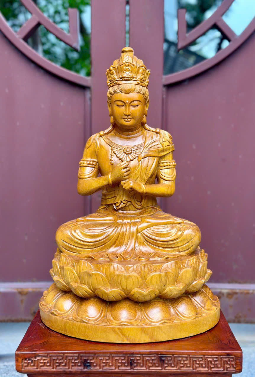 Tượng Ngài Đại Nhật Như Lai Gỗ Gõ Vàng Cao 42
