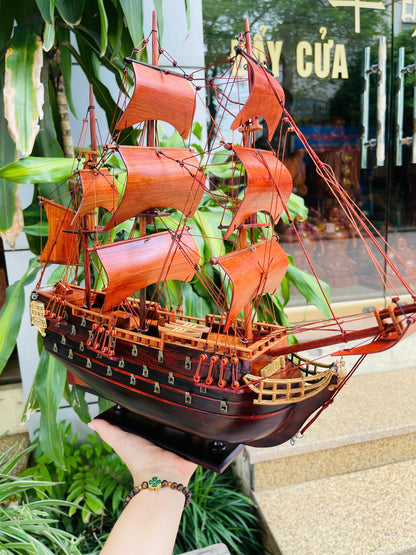 Mô Hình Thuyền Cổ Trang Trí Cao Cấp Gỗ Trắc