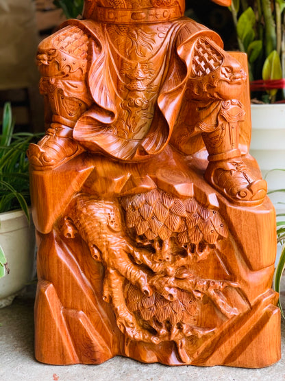Tượng Gỗ Quan Công Ngồi Đọc Sách Cao 80cm Dế Chạm Tùng