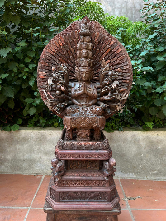 Tượng Phật Thiên Thủ Thiên Nhãn Gỗ Trắc Đen - Cao 65cm