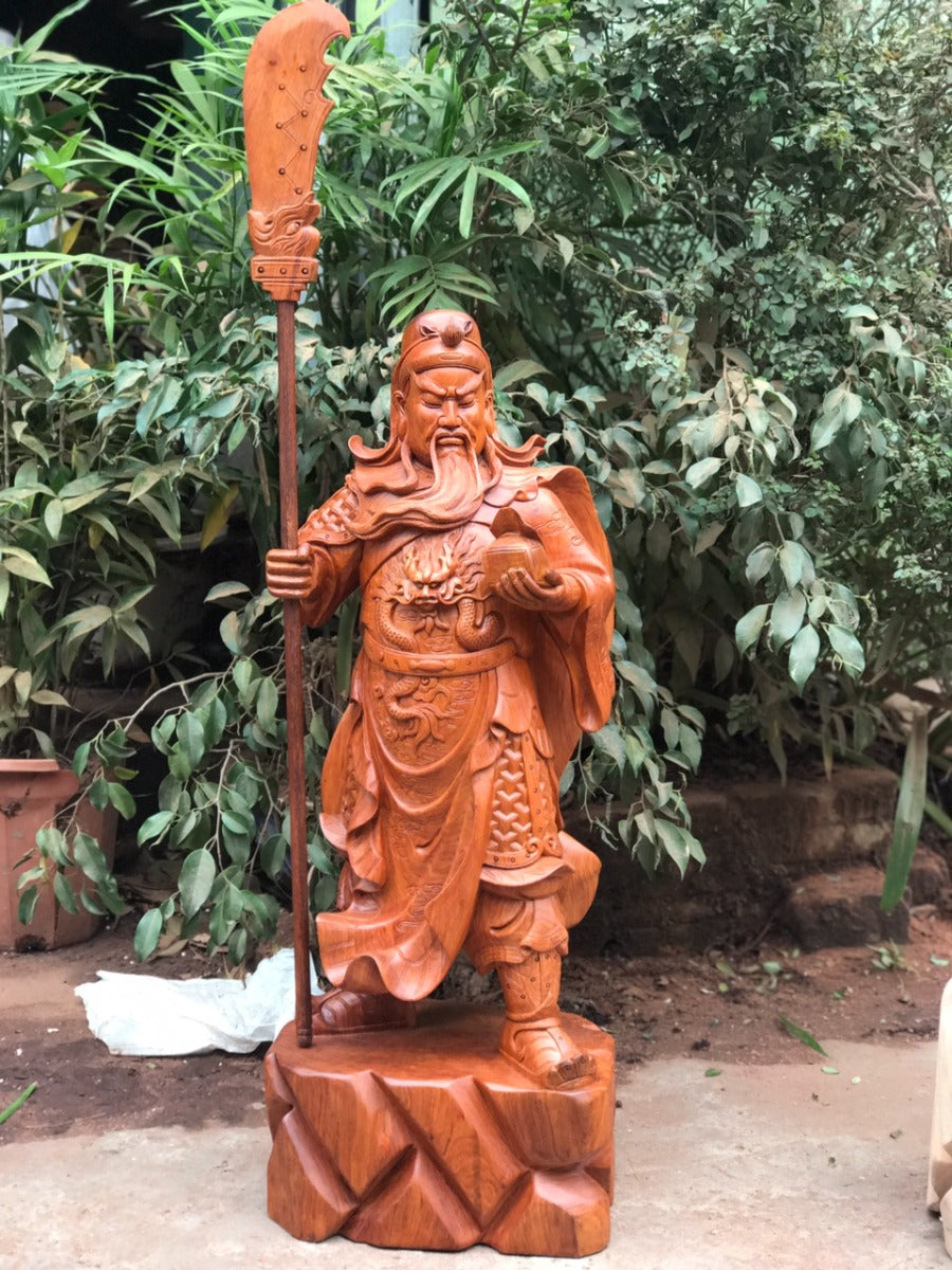 Quan Công Chống Đao Gỗ Hương