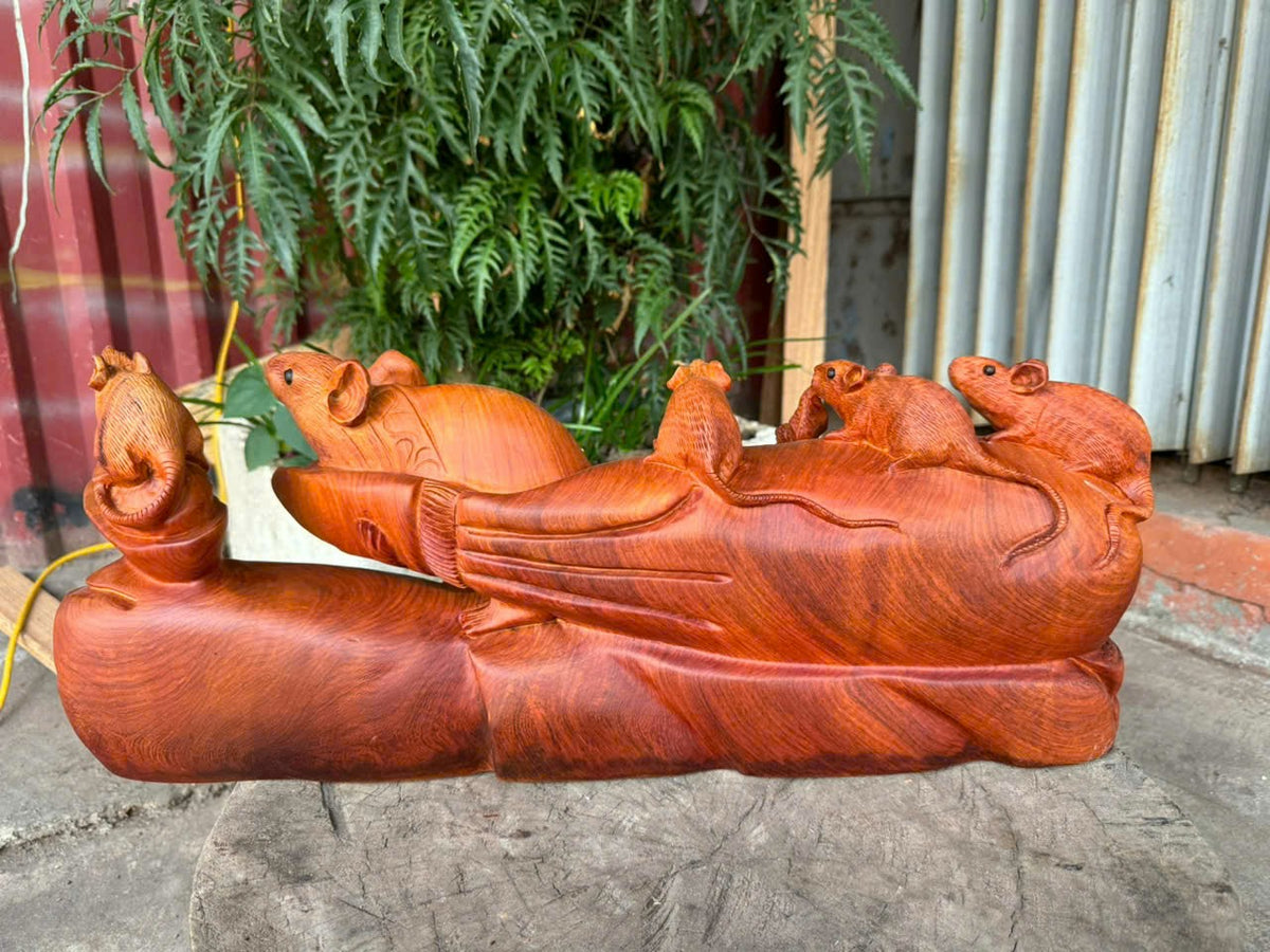 Tượng Linh Vật  Gia Đình Chuột Gỗ Hương Ta - Phong Thủy Ngang 52cm
