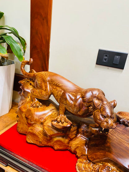 Báo Săn Mồi Gỗ Cẩm Phong Thủy Ngang 66cm