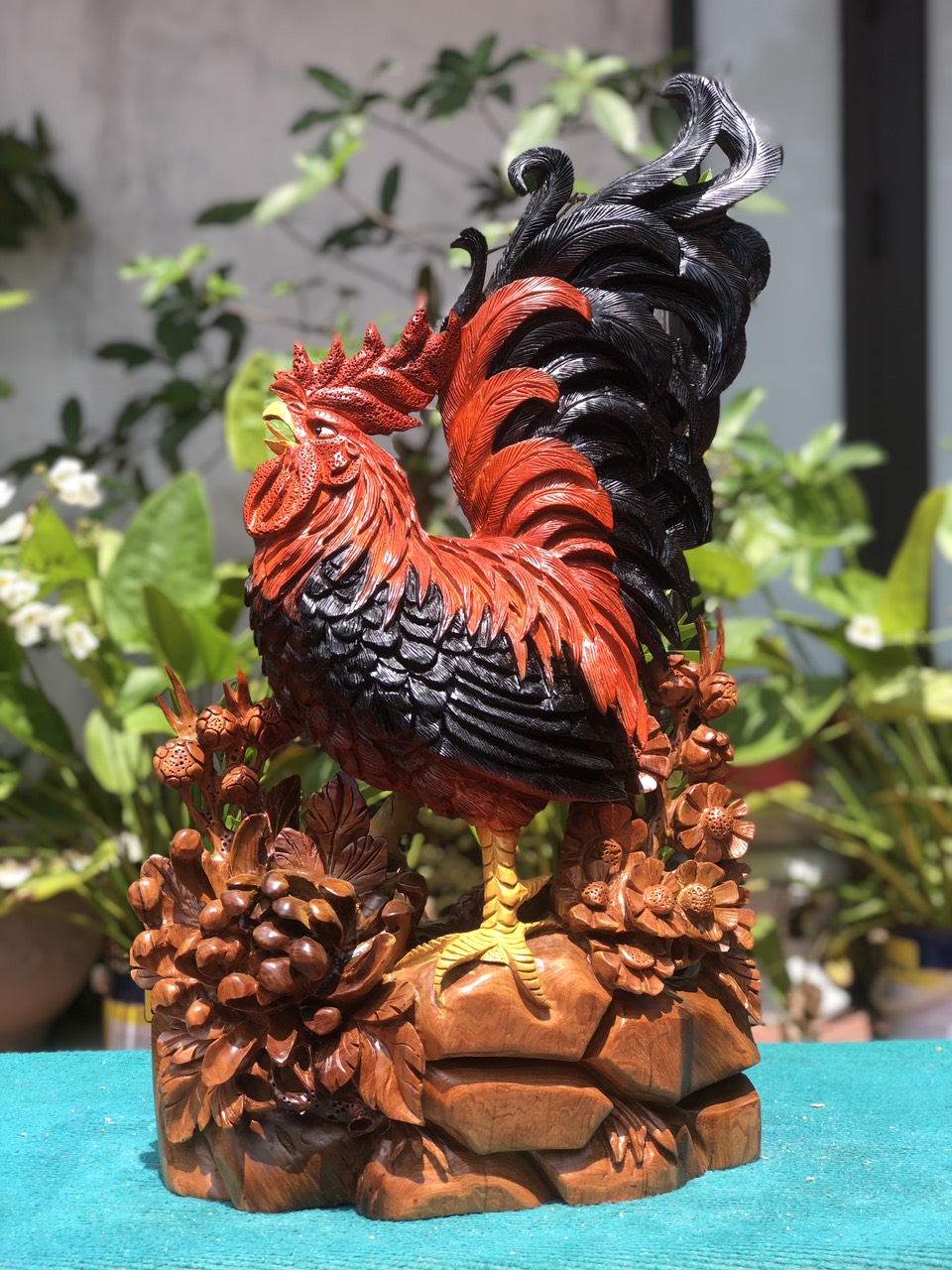 Tượng Gỗ  Nhất Kê - Hàng Chạm Tay Sắc Nét Sơn Màu PU