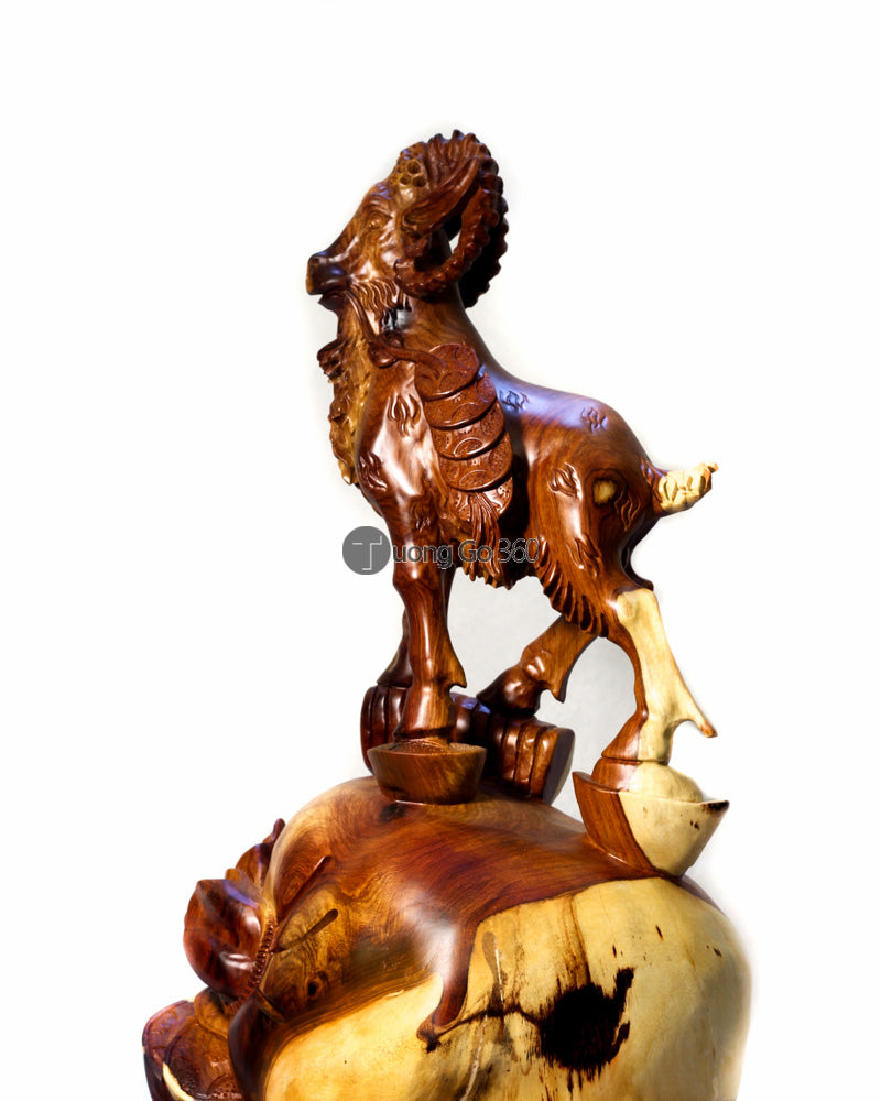 Tượng Gỗ Dê Núi Đứng Bao Tiền