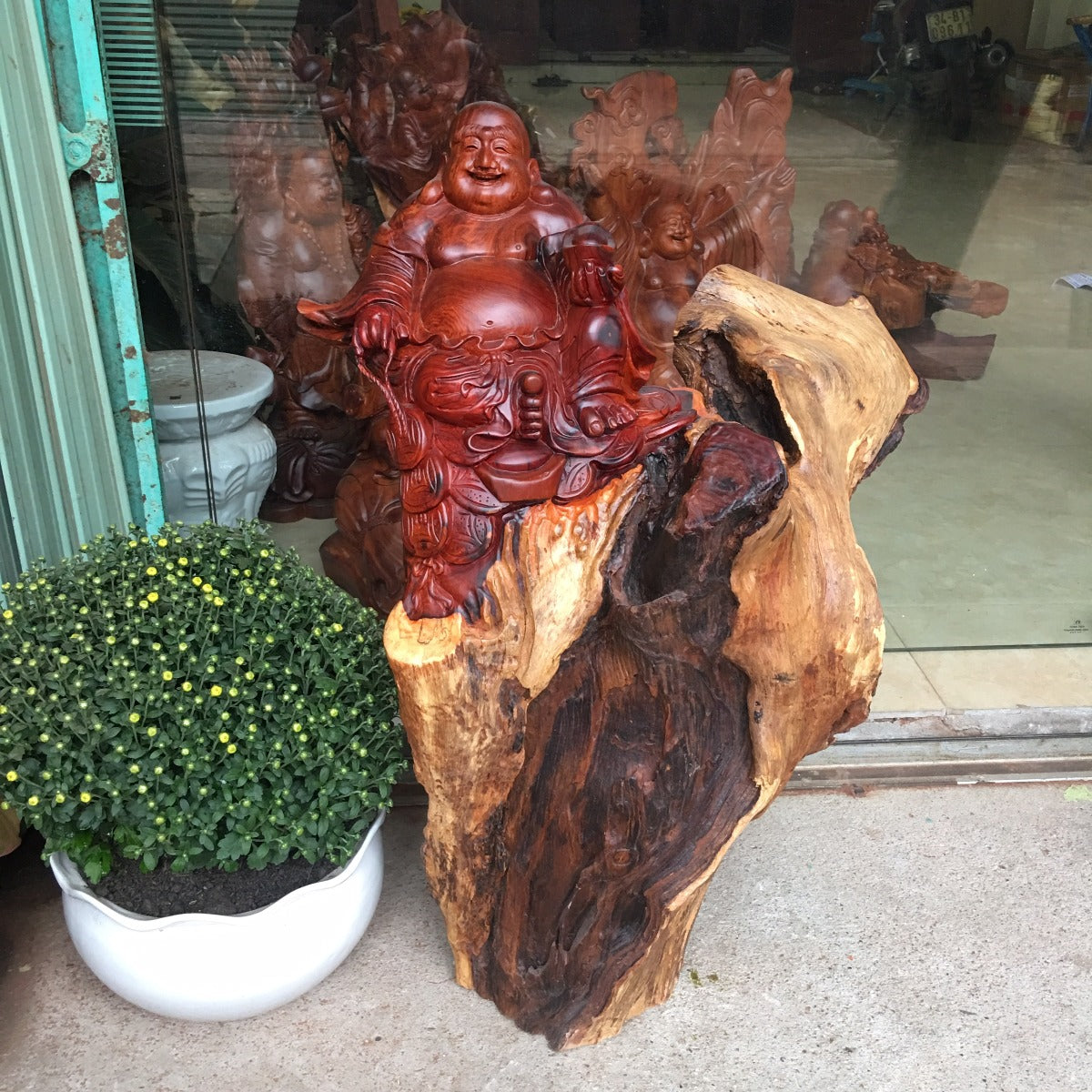 Tượng Di Lặc Ngồi - Gốc Cây Nguyên Khối