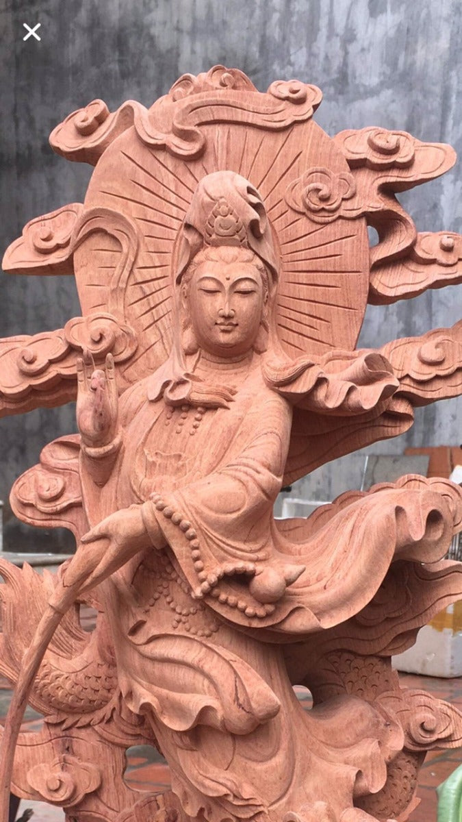 Quan Âm Ngự Long