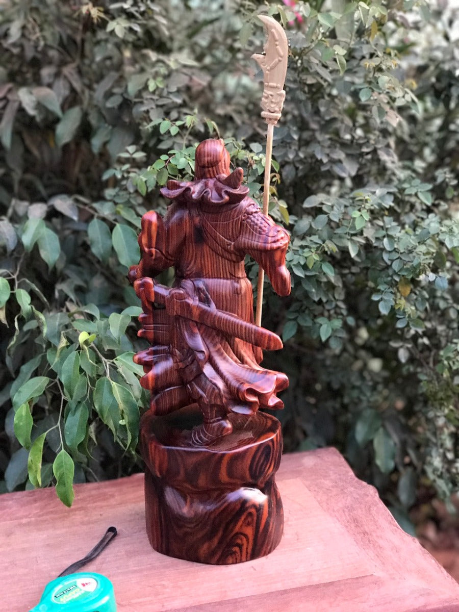 Tượng Gỗ Quan Công Chống Đao Gỗ Trắc Dây