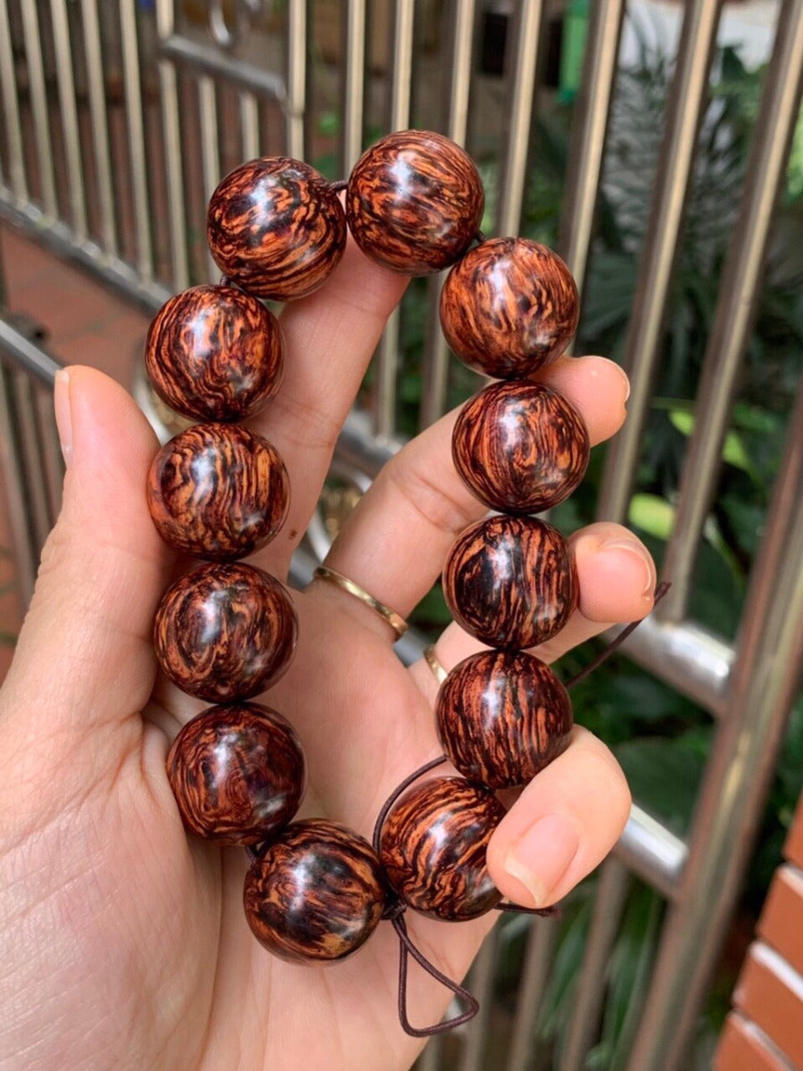 Vòng Tay Gỗ Cẩm Lông Chuột 20 li