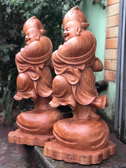 Di Lặc Bưng Đào Tiên Cao 70