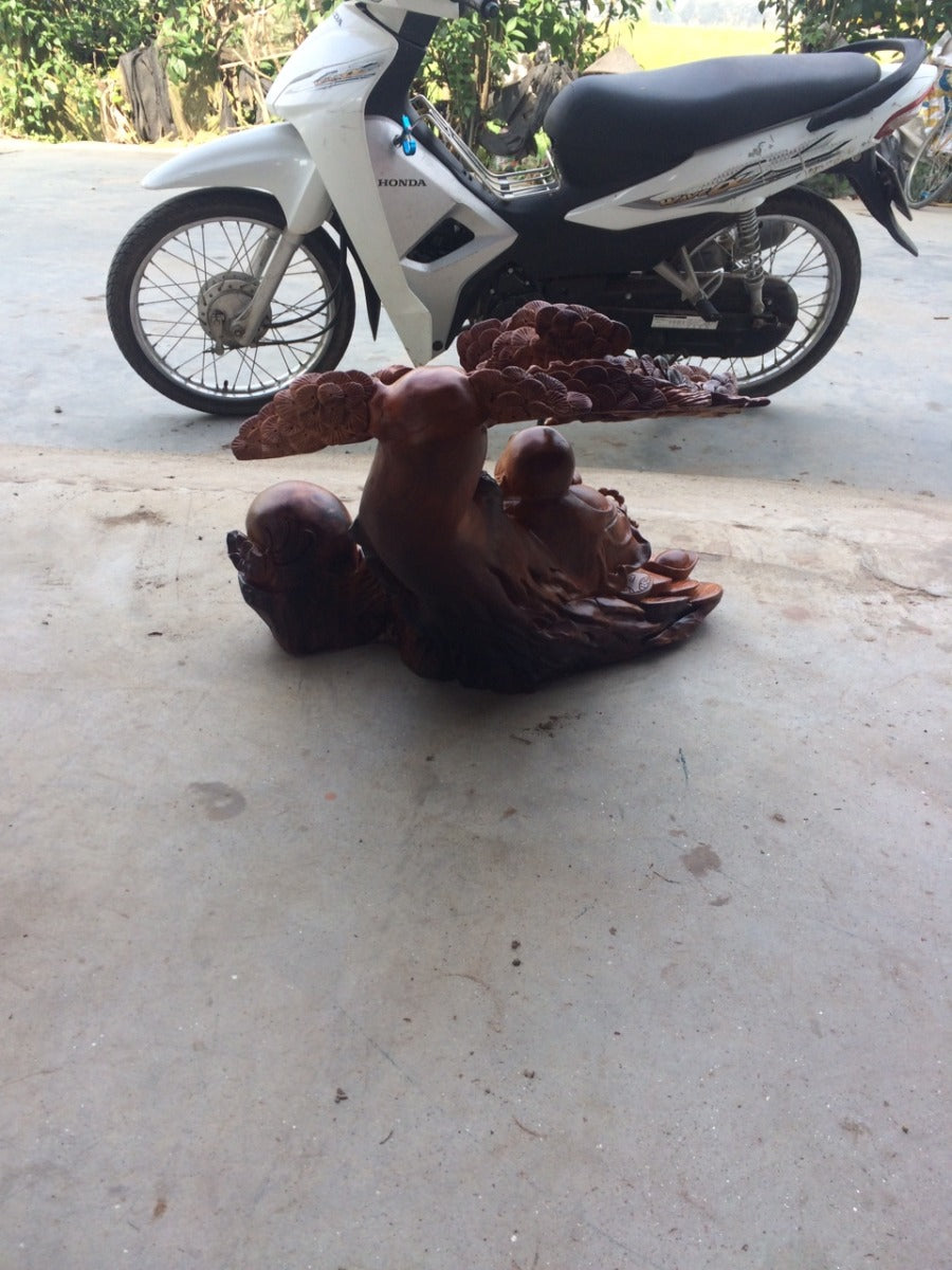 Phật Di Lặc Ngồi Gốc Tùng