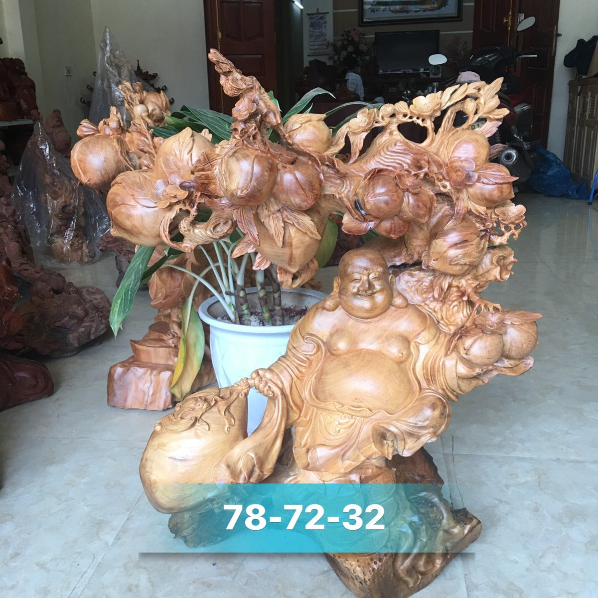Di Lặc Ngồi Gốc Đào