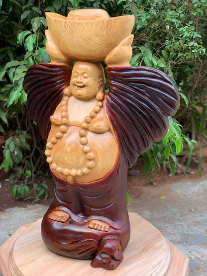 Di Lặc Dâng Thỏi Vàng