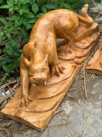 Tượng Báo Săn Mồi Gỗ Pơ Mu