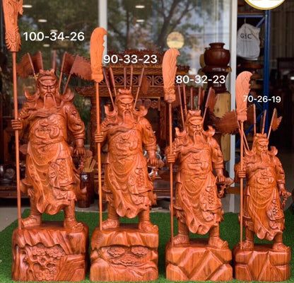Quan Vũ Đứng Chống Đao
