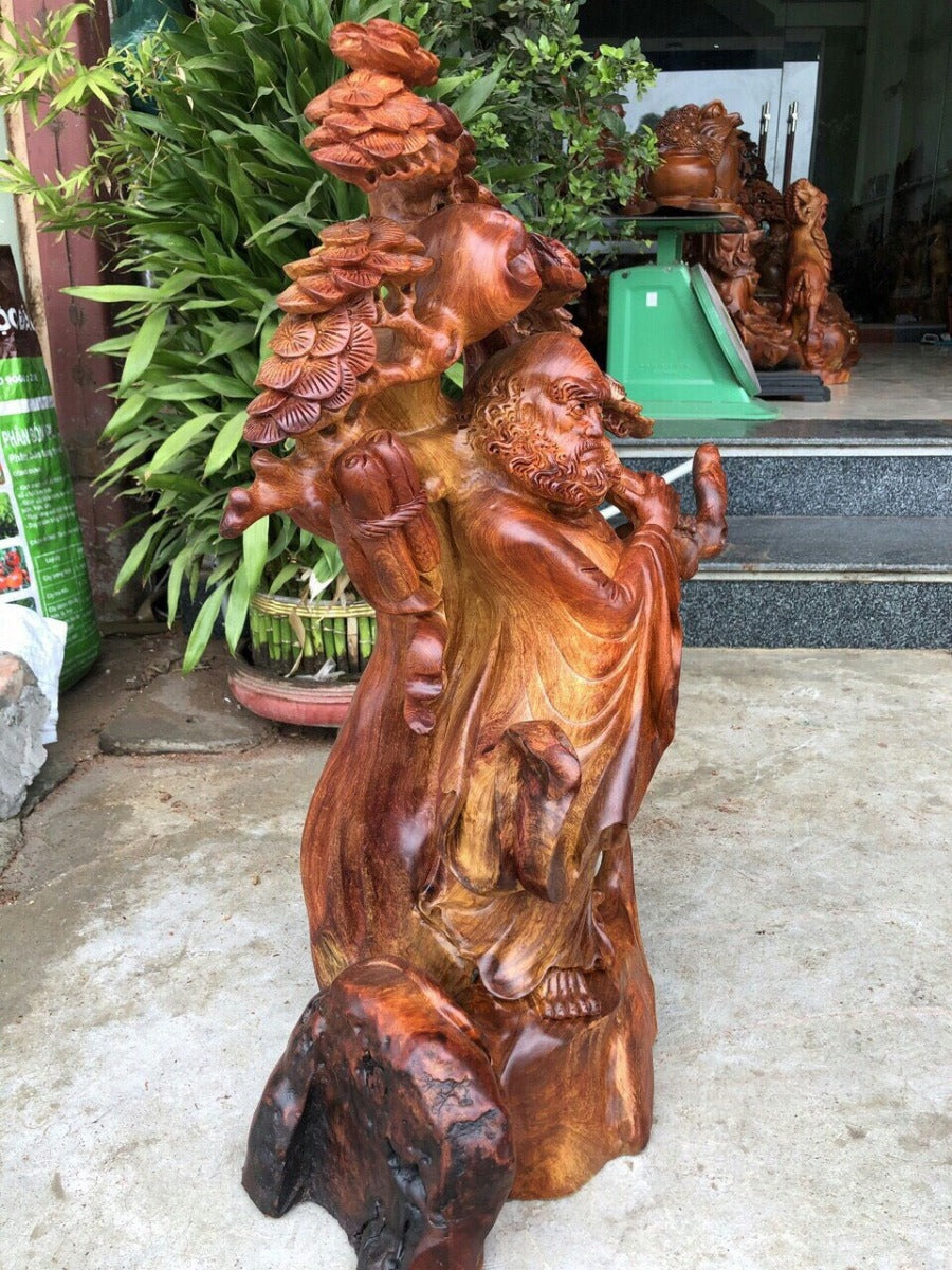 Đạt Ma Sư Tổ Đứng Dưới Tán Tùng