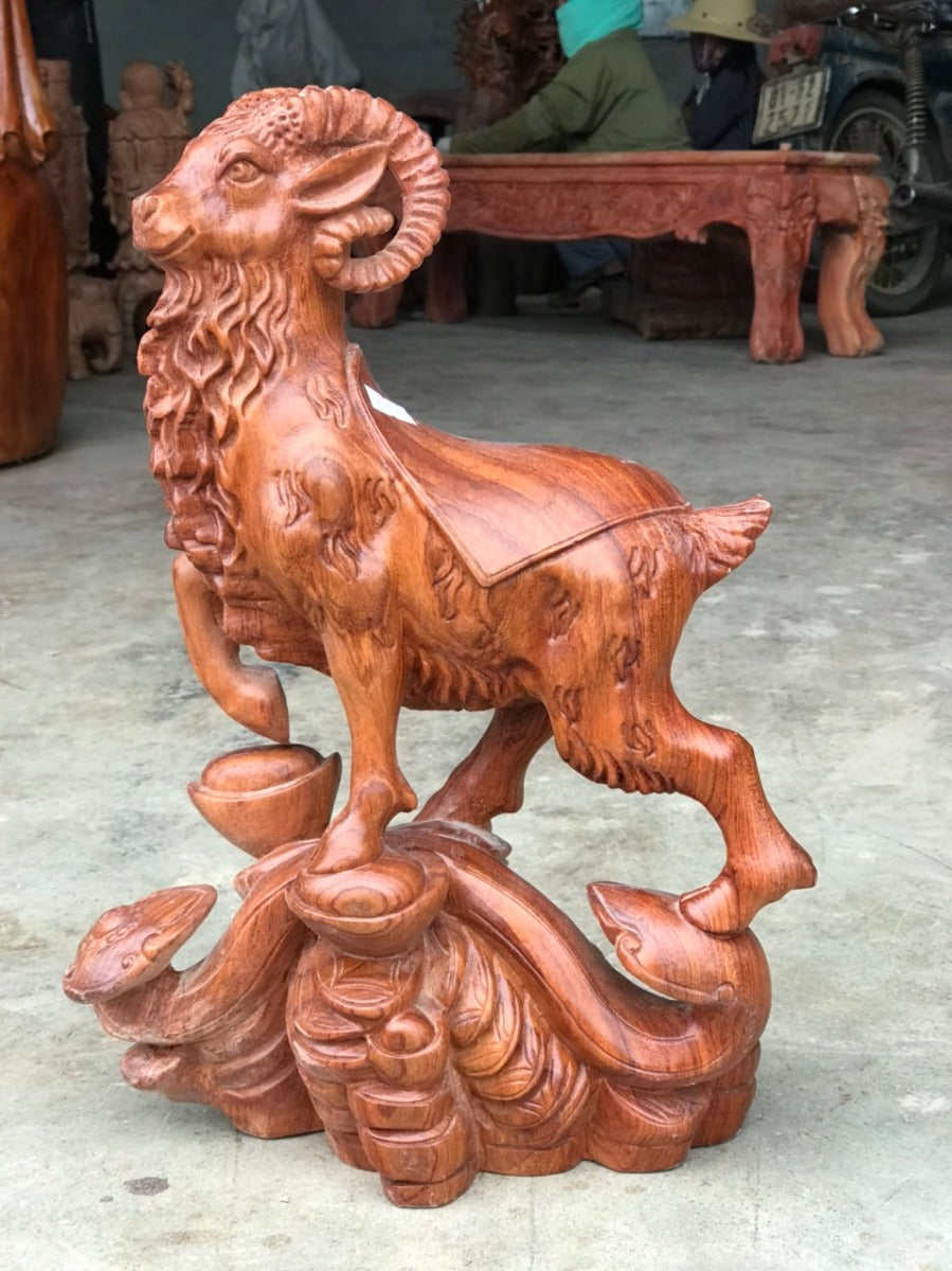 Tượng Dê Núi Tài Lộc