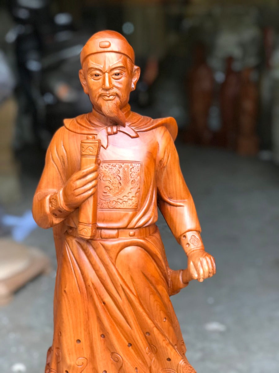 Tượng Hưng Đạo Vương - Trần Quốc Tuấn