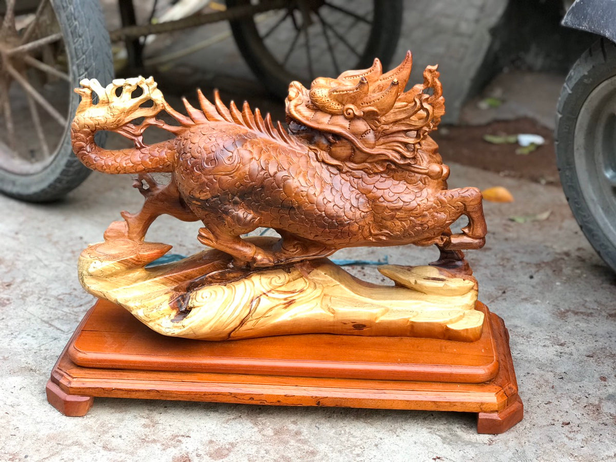 Tượng Gỗ Kỳ Lân
