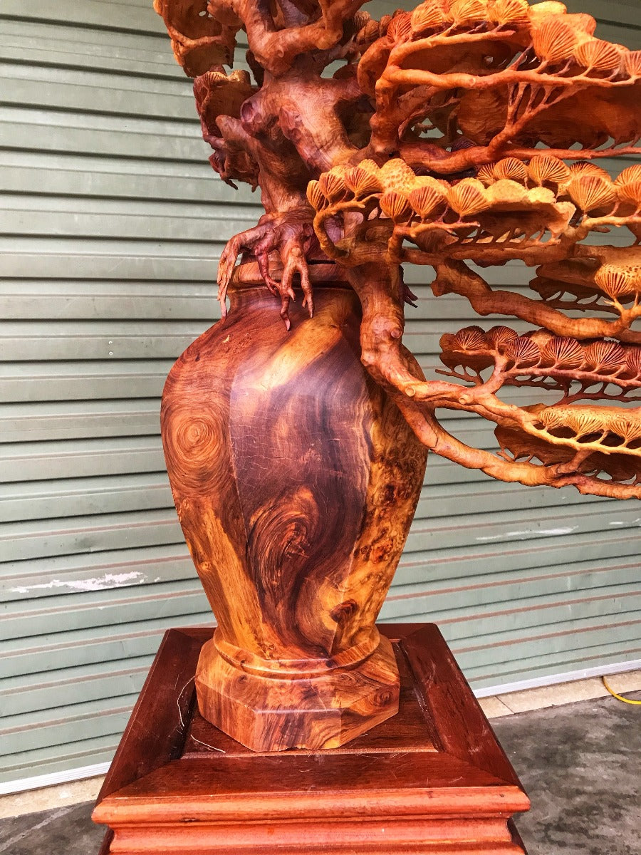 tác phẩm tiểu cảnh  Bình Tùng bonsai gỗ Nu Hương