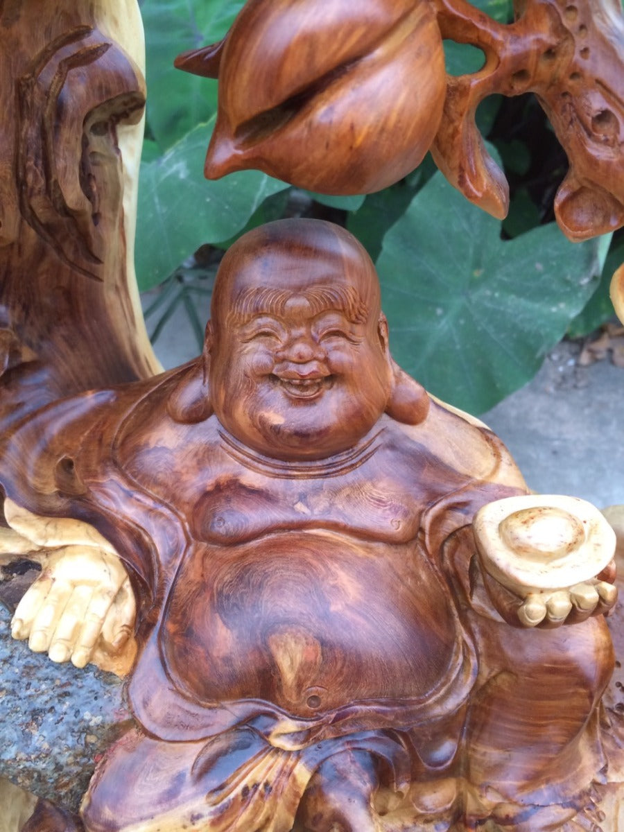 Di Lặc Ngồi Gốc Đào Tiên